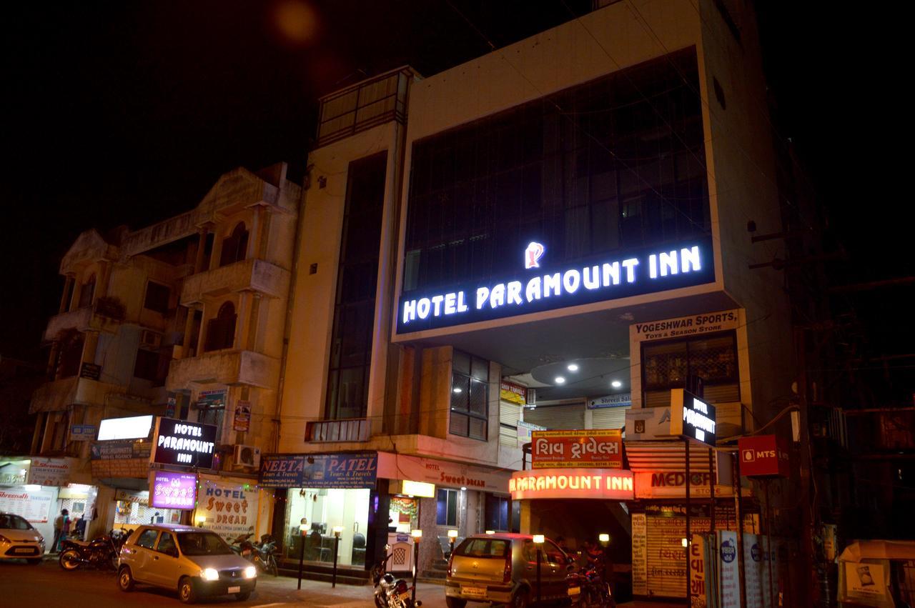 Hotel Paramount Inn Rajkot Eksteriør billede